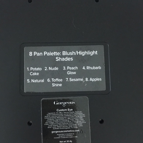 Blush & Highlight Palette - Picture 3 of 3